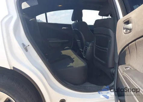 2018 Dodge Charger Sxt Plus Rwd z USA, uszkodzony, nr VIN 2C3CDXHG5JH238410